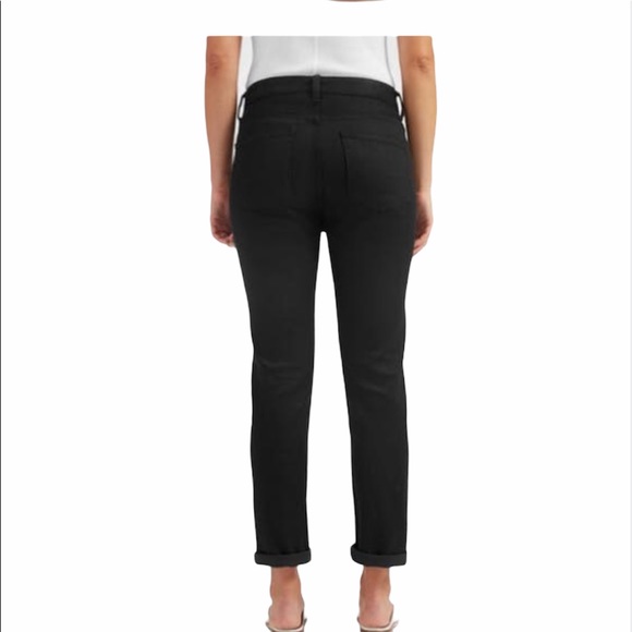Everlane Boyfriend Jean in Black - Picture 3 of 6